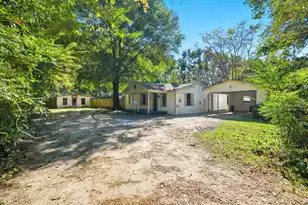 126 Mizzell Rd, Summerville, SC 29483 - Photo 2