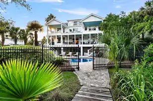 1635 Bull Creek Ln, Charleston, SC 29414 - Photo 10