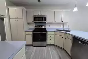 2779 Shadow Ln, North Charleston, SC 29406 - Photo 16