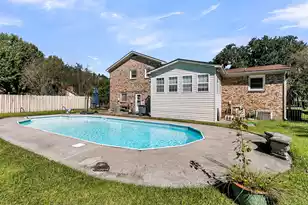 1019 Live Oak Ave, Moncks Corner, SC 29461 - Photo 8