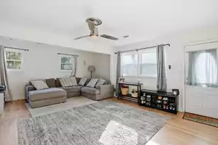 1109 Old Trail Rd, Beaufort, SC 29902 - Photo 4