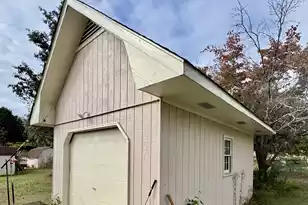 4057 Creekmoor Dr, Orangeburg, SC 29118 - Photo 8