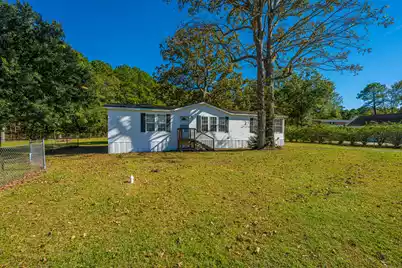 142 Mano Street, Moncks Corner, SC 29461 - Photo 4