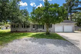 115 Myers Rd, Summerville, SC 29486 - Photo 2