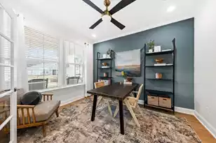 637 Coral Bells Ln, Summerville, SC 29486 - Photo 2