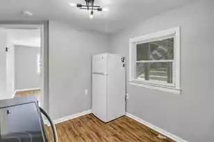 2021 Fremont St, Charleston, SC 29412 - Photo 12