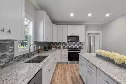 4566 Durant Avenue, North Charleston, SC 29405 - Photo 2