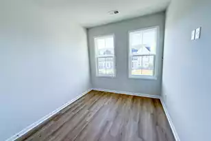 759 Blueway Ave, Summerville, SC 29486 - Photo 10