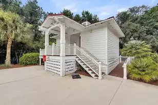 1904 English Ivy Ct, Mount Pleasant, SC 29464 - Photo 32