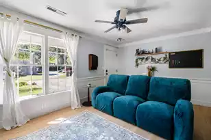 974 Riverland Dr, Charleston, SC 29412 - Photo 8