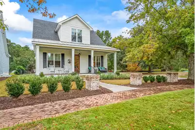208 Coosaw Point Boulevard, Beaufort, SC 29907 - Photo 2