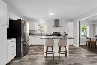 7719 Peppercorn Lane, North Charleston, SC 29420 - Photo 2