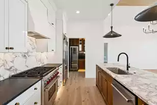 2461 Sol Legare Rd, Charleston, SC 29412 - Photo 18