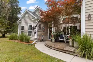 1420 Ashley Garden Blvd, Charleston, SC 29414 - Photo 4