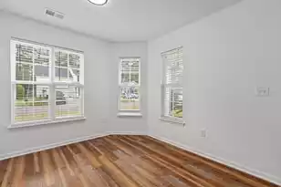 211 Bainsbury Ln, Summerville, SC 29483 - Photo 10