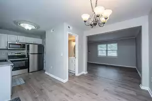 415 Parkdale Dr, Charleston, SC 29414 - Photo 8