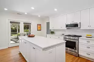 933 Shem Dr S, Mount Pleasant, SC 29464 - Photo 24