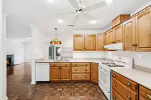 1233 Bridgeport Dr, Mount Pleasant, SC 29466 - Photo 24