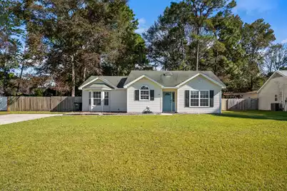 34 Pelican Circle, Beaufort, SC 29906 - Photo 1