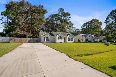 34 Pelican Circle, Beaufort, SC 29906 - Photo 2
