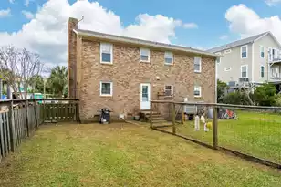 912 Ashley Ave W, Folly Beach, SC 29439 - Photo 82
