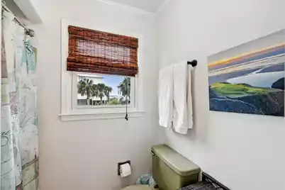 912 Ashley Avenue W, Folly Beach, SC 29439 - Photo 44