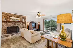 912 Ashley Ave W, Folly Beach, SC 29439 - Photo 28