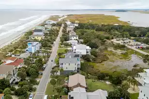 912 Ashley Ave W, Folly Beach, SC 29439 - Photo 92