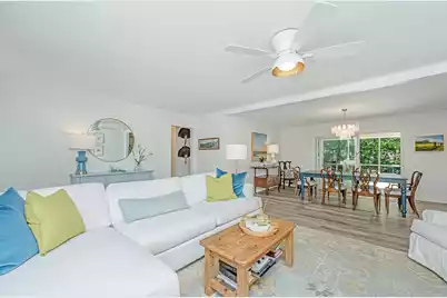 6020 Meadowcliff Avenue, Hanahan, SC 29410 - Photo 8