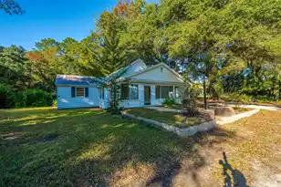 1063 Pinckney Street S, McClellanville, SC 29458 - Photo 2