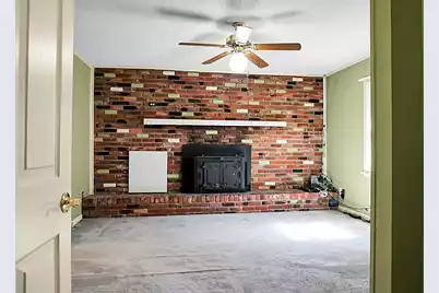 1763 Kingstree Highway, Manning, SC 29102 - Photo 10