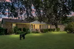 1763 Kingstree Hwy, Manning, SC 29102 - Photo 2