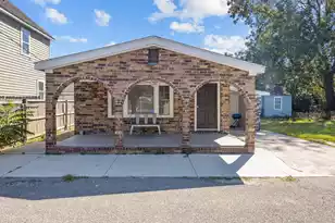 2023 Four Mile Ln, Charleston, SC 29405 - Photo 1