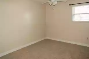 4876 Holbird Dr, North Charleston, SC 29405 - Photo 6