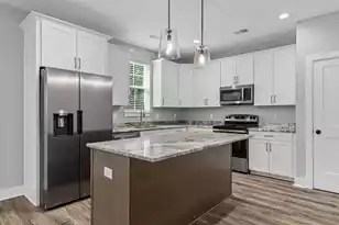 413 Renau Blvd, Summerville, SC 29483 - Photo 6