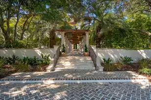 24 Seagrass Ln, Isle Of Palms, SC 29451 - Photo 50