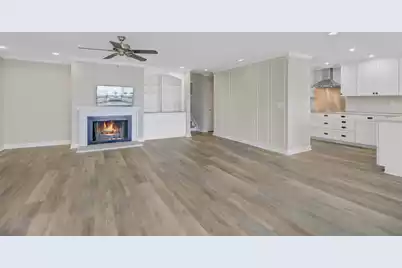 150 Wappoo Creek Drive #11, Charleston, SC 29412 - Photo 6