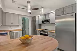 939 Mikell Dr, Charleston, SC 29412 - Photo 24