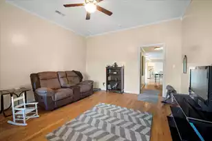 555 Barkley St, Elloree, SC 29047 - Photo 12