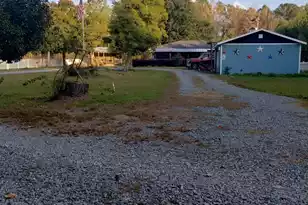 236 Julius Rd, Kingstree, SC 29556 - Photo 6