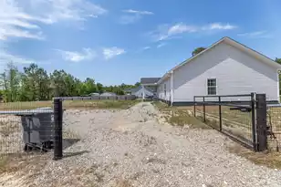 2823 Old Gilliard Rd, Holly Hill, SC 29059 - Photo 8