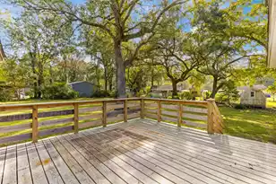 1944 Old Fort Ave, Charleston, SC 29414 - Photo 40