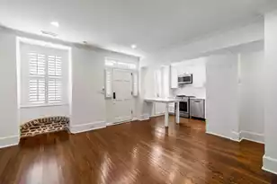 8 Elliott St, Charleston, SC 29401 - Photo 4