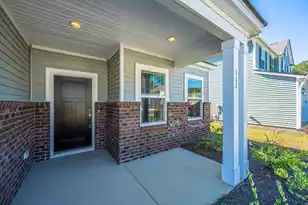 117 Royal Cainhoy Wy, Huger, SC 29450 - Photo 2