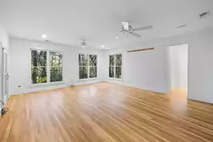 17 Middleton Oaks Rd, Charleston, SC 29414 - Photo 12