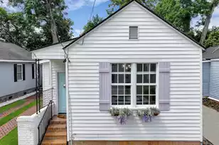 5 Carondolet St, Charleston, SC 29403 - Photo 2