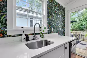 5 Carondolet St, Charleston, SC 29403 - Photo 12