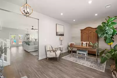 208 Lynx Lane, Summerville, SC 29483 - Photo 4