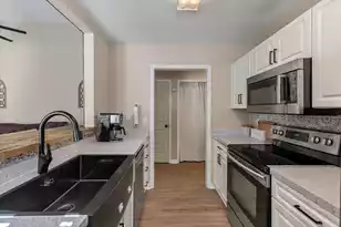 9300 Ayscough Rd, Summerville, SC 29485 - Photo 16
