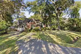 1228 Ravenel Dr, Charleston, SC 29407 - Photo 2